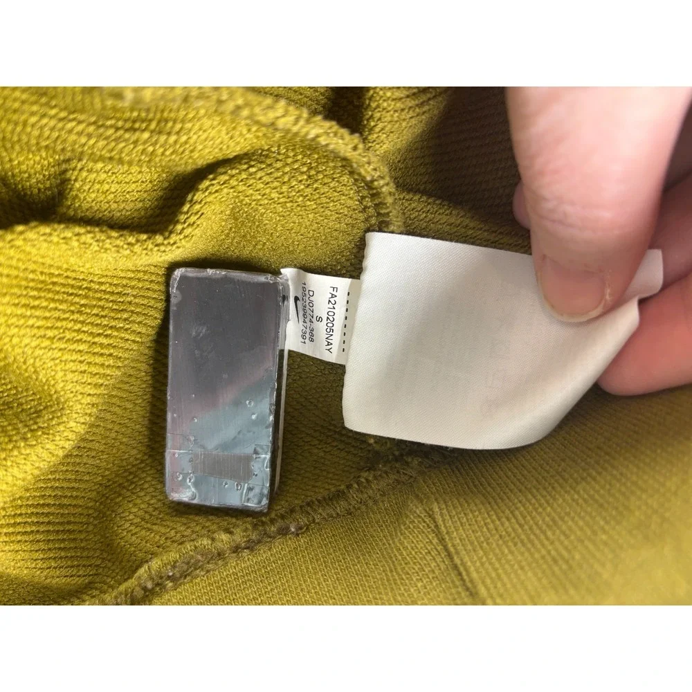 Nike Olive Green Cropped Sweatshirt Chenille‎ Swoosh Small Athleisure - Picture 8 of 11